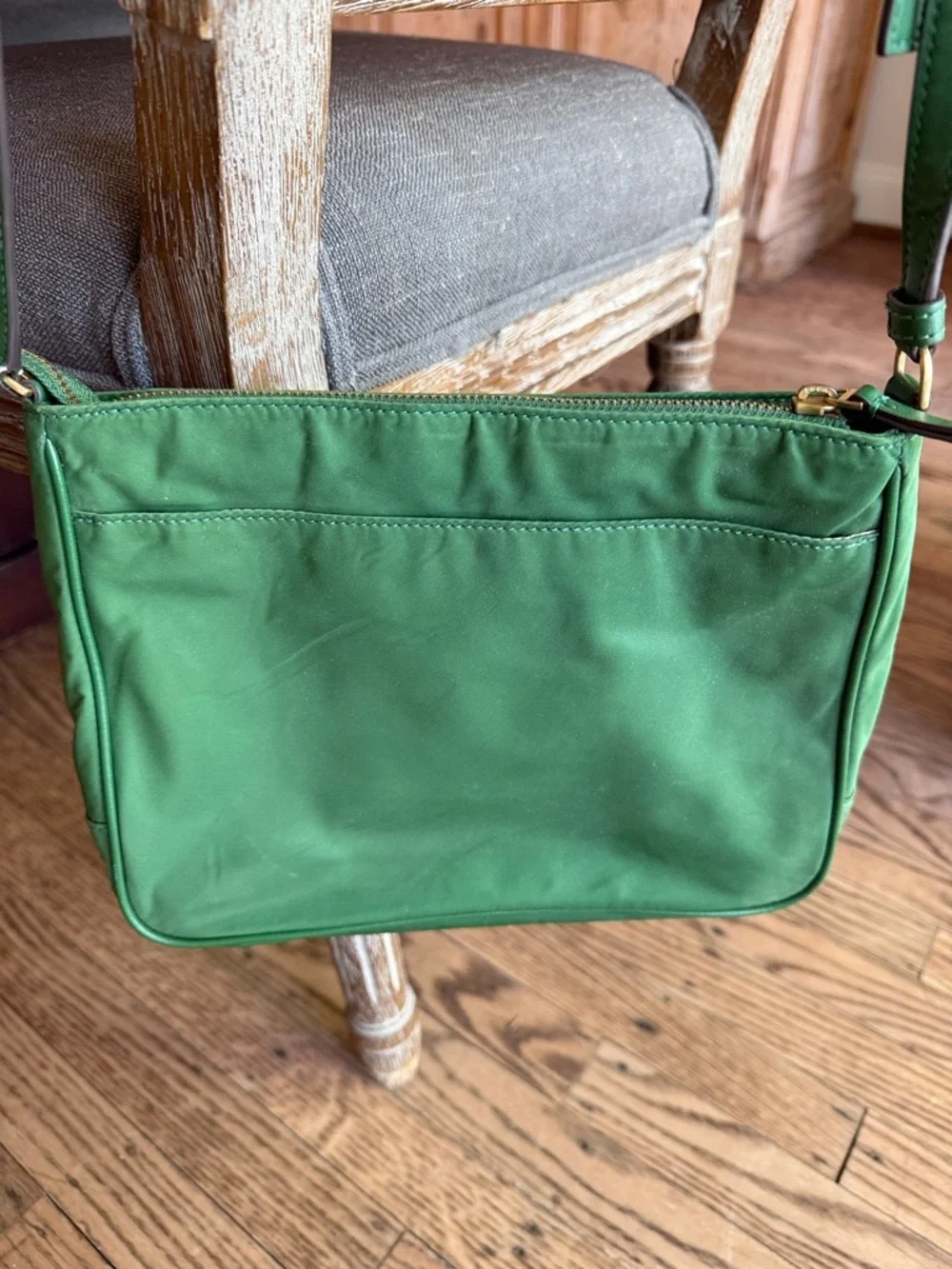 Tory Burch Women's Nylon Swingpack Crossbody Bag Arugula Green EUC